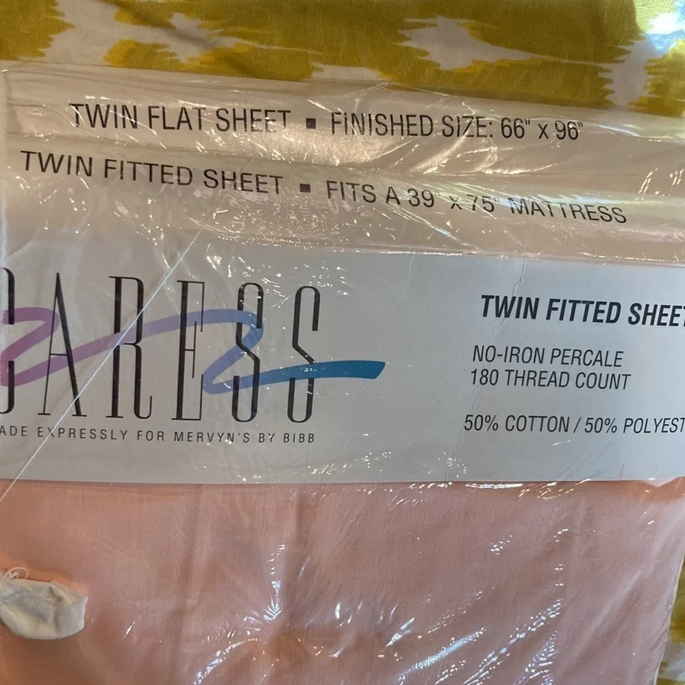 NWT 1980’s Caress pink 2 piece twin set. B1‎